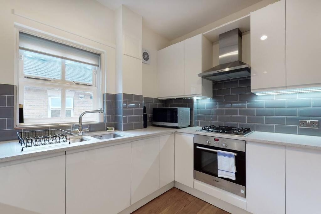 Lovely 2-Bedroom Flat Near Highgate Londyn Zewnętrze zdjęcie